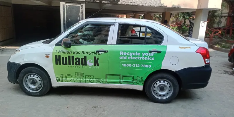 Hulladek · car wrap